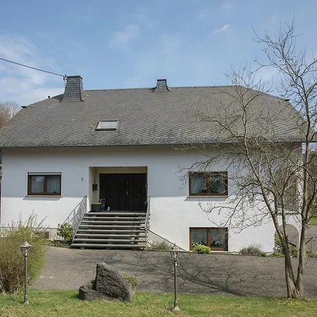 Lovely Mansion In Lirstal With Terrace Exterior photo